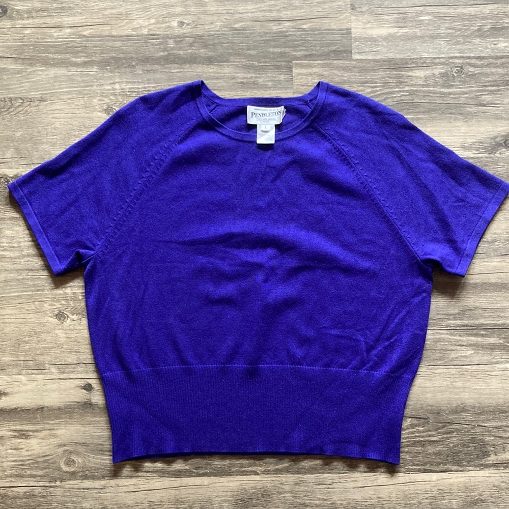 Pendleton short sleeved sweater. Size Lp